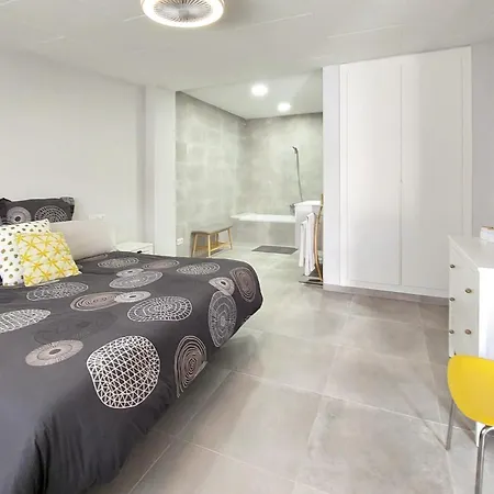 Gorgeous In With Wifi Holiday home *