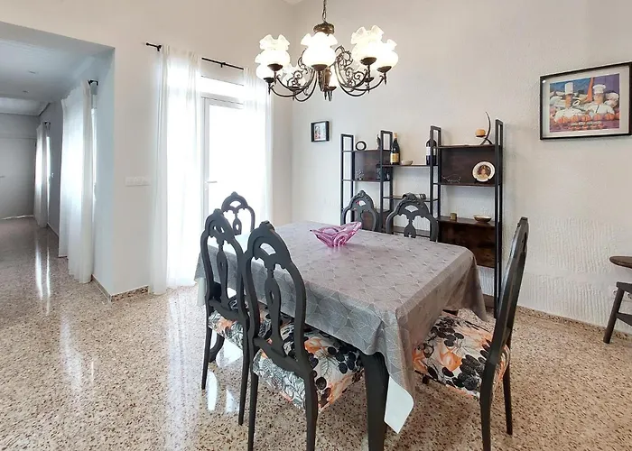 Holiday home Gorgeous In With Wifi Llauri